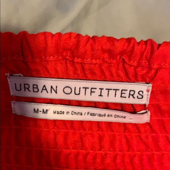 Red crop top - Picture 4 of 6